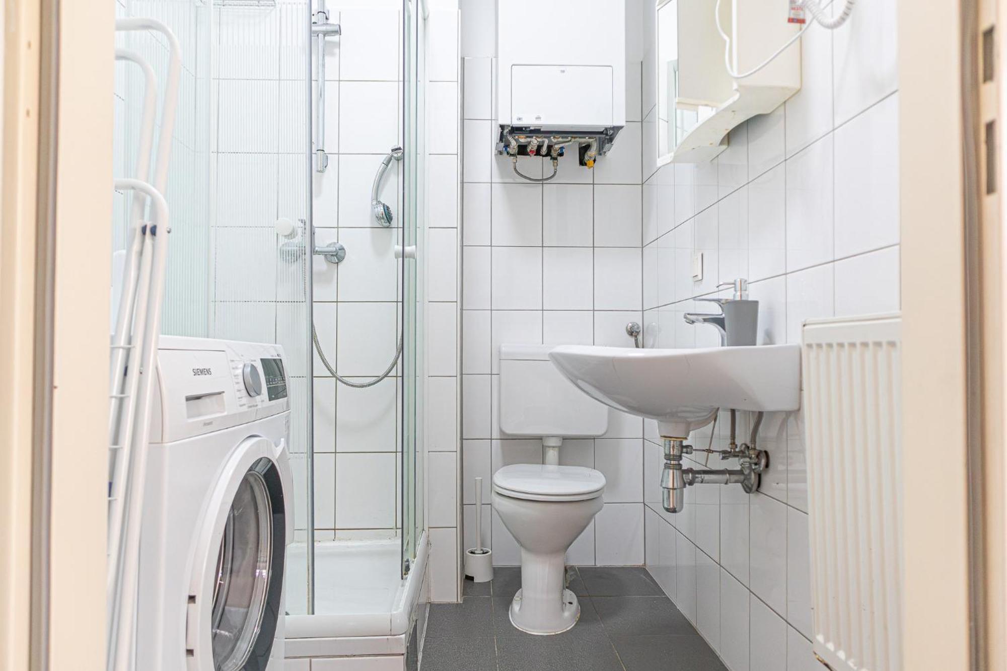 Spacious 2Br Apt Great Location - Near Schoenbrunn Βιέννη Εξωτερικό φωτογραφία